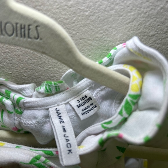 Janie and Jack Baby Girl Pineapple and Floral Ruffle Top Size 3-6 Months - Picture 5 of 5